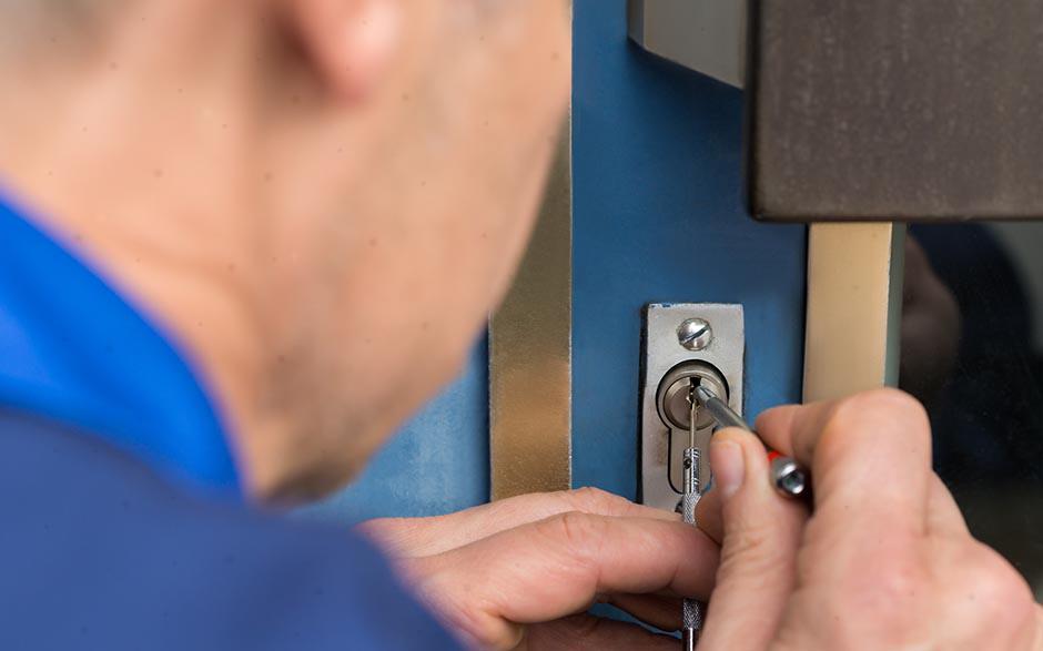 serrurier tarif changement serrure Achères